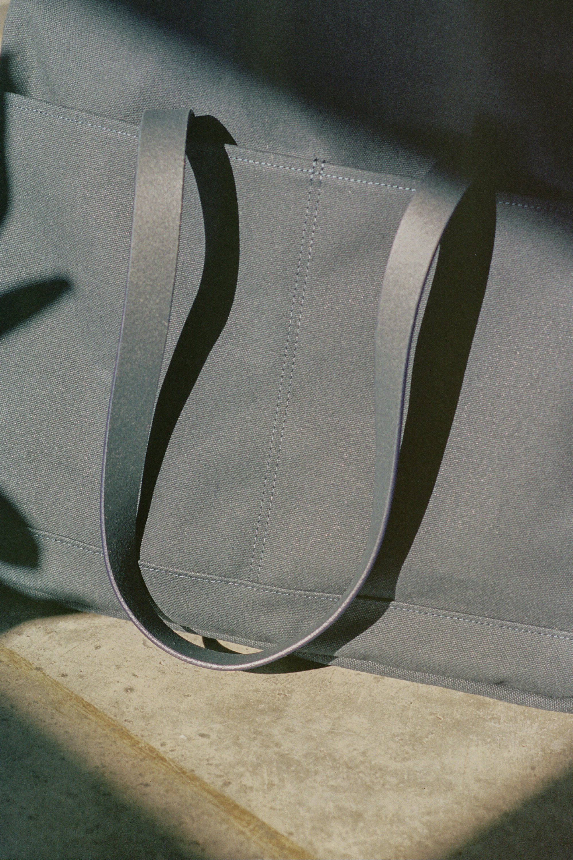 MAKR - Bags And Totes