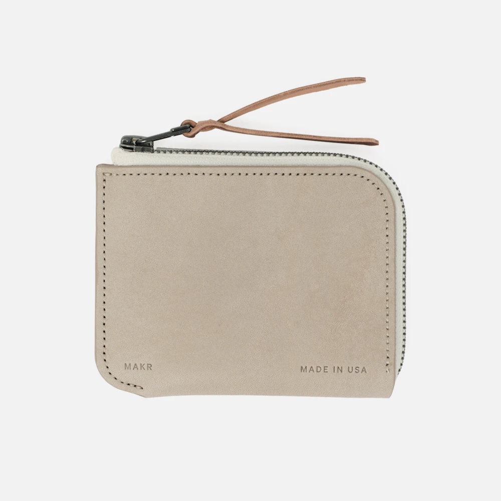 Front view of the MAKR Zip Luxe V2 Wallet in Smooth Stone Horween leather.