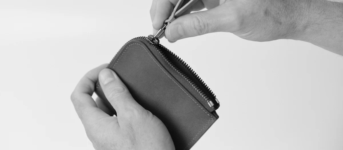 Zip Luxe V2 Wallet, Natural Shell Cordovan - MAKR