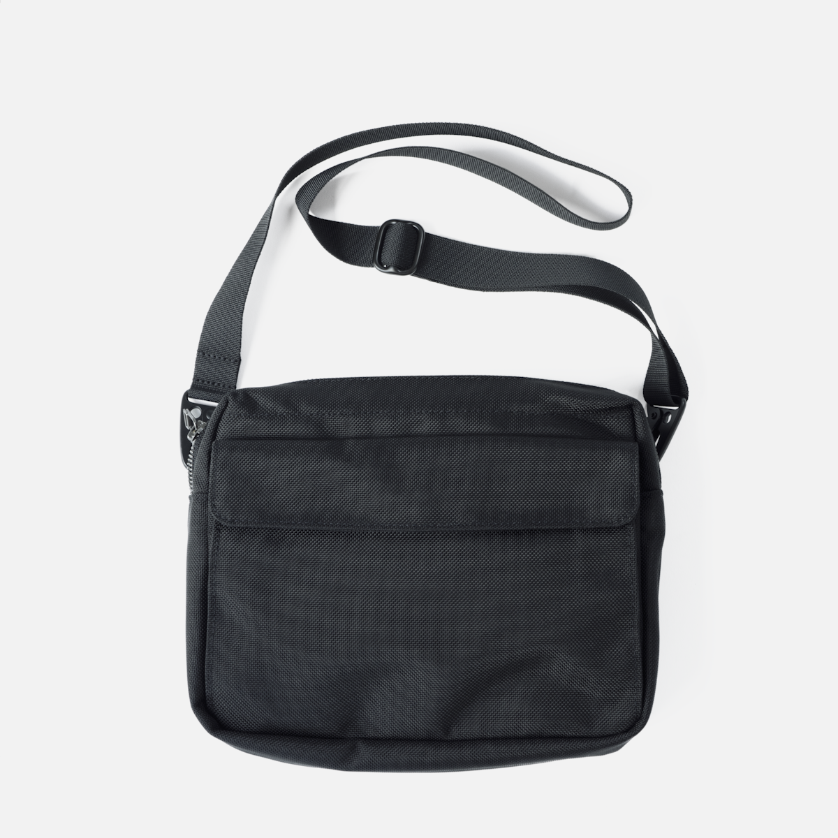 The blend coated crossbody bag, black, Lacoste