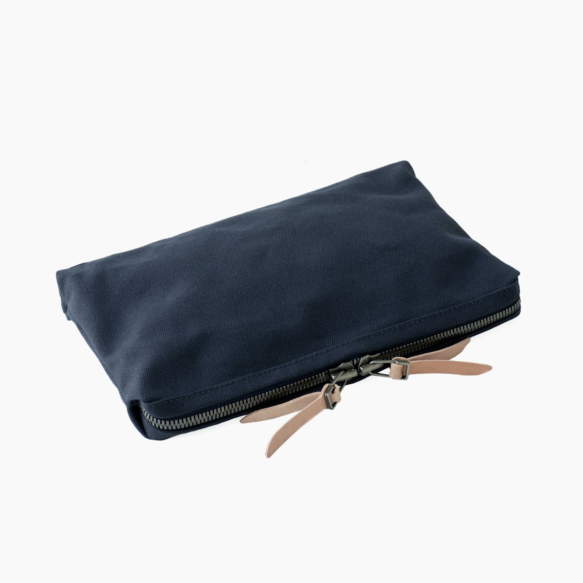 Dusty Blue Zipper Pouch: Essential Organizer for Everyday Use – Momkindness